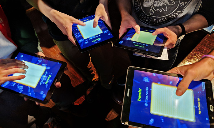 people_playing_4_people.jpg