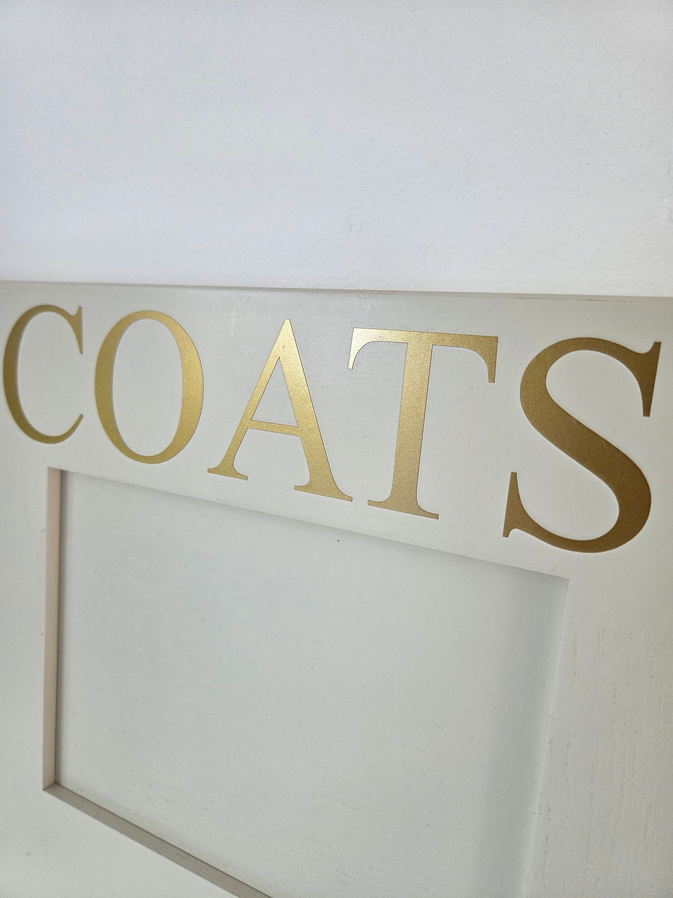Thumbnail: COATS