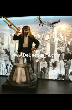 Executive producer DeUnequeTV KONG