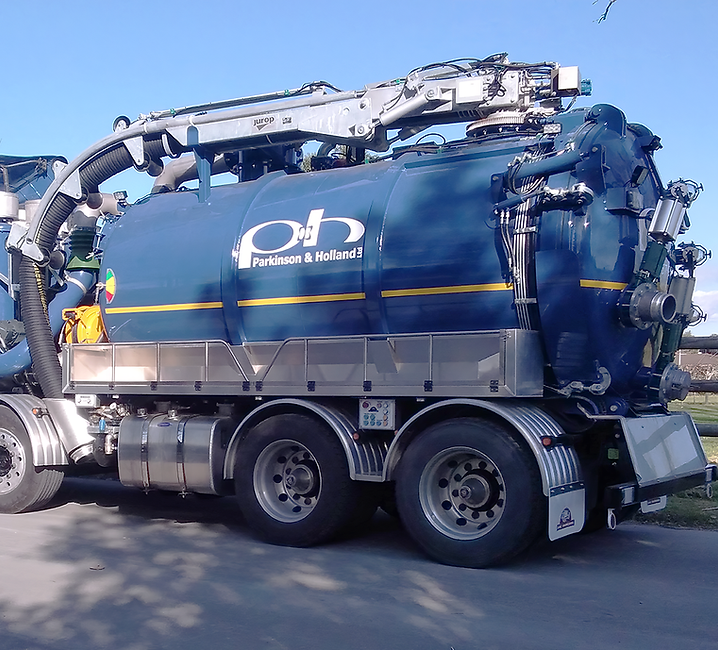 hydro vac tank truck.png
