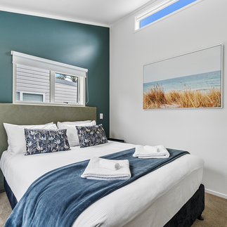 interior designer bedroom