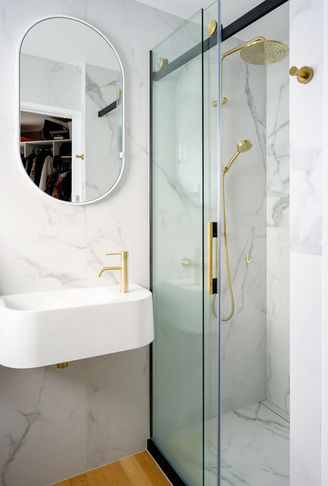 ensuite interior designer