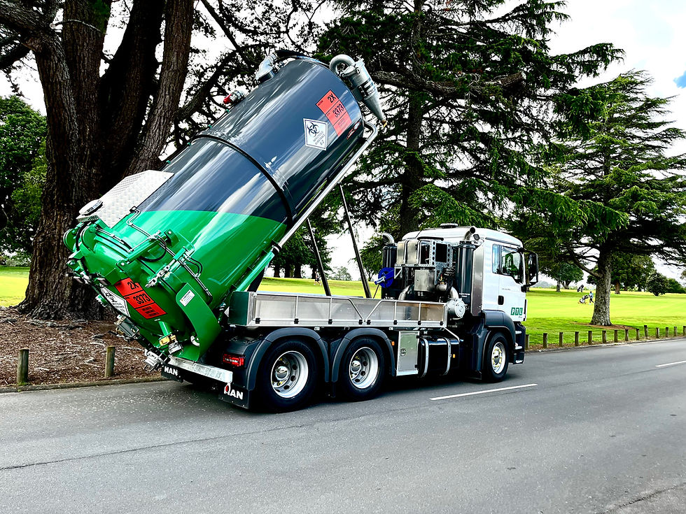 vacuum truck.JPG