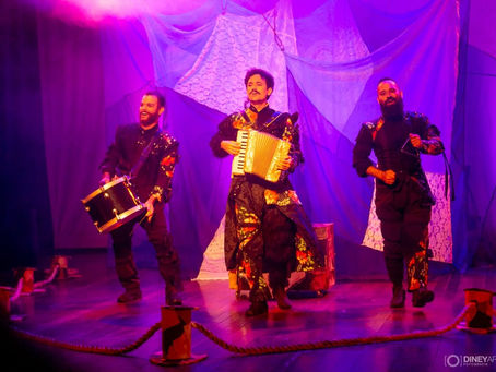 DUO apresenta gratuitamente a estudantes municipais o espetáculo “Em Busca da Ilha Desconhecida”