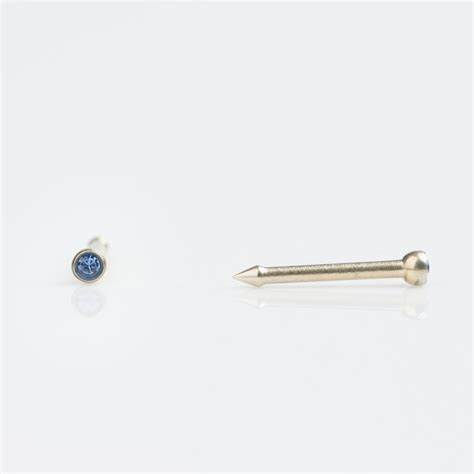 Thumbnail: NOSE PIERCING (PIERCING DE NARIZ)