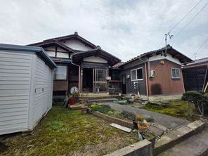 加賀市大聖寺鷹匠町の古民家