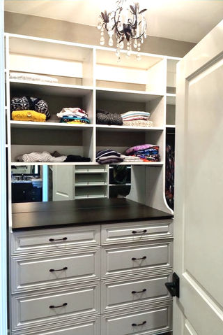 Custom closet