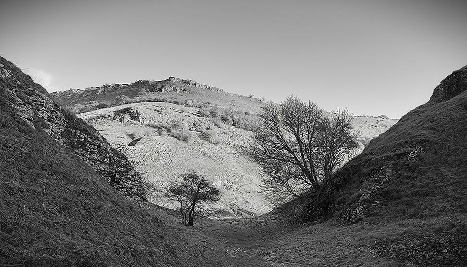 Peak District National Park_Black and White Valley.jpg