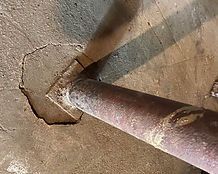 Cracked Concrete Around Lally Column Base – Footing Issue.jpeg