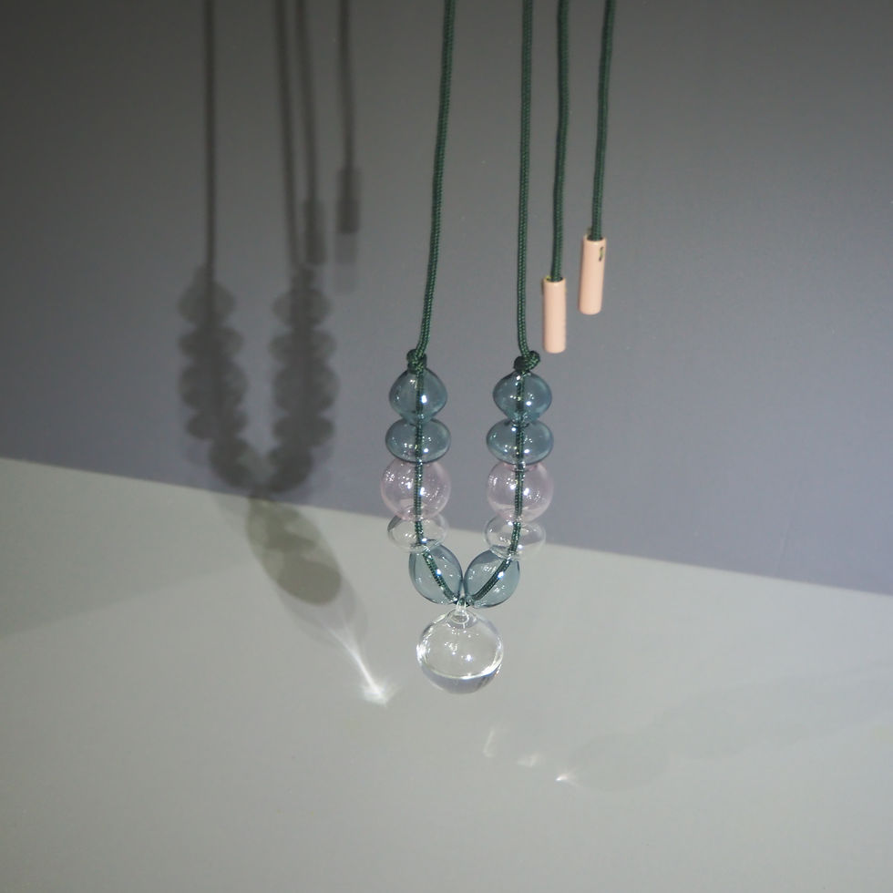 サムネイル： Ropy Bubbles Necklace | Minimal Dark Green Pink Glass Crafted Olive Rope Strap