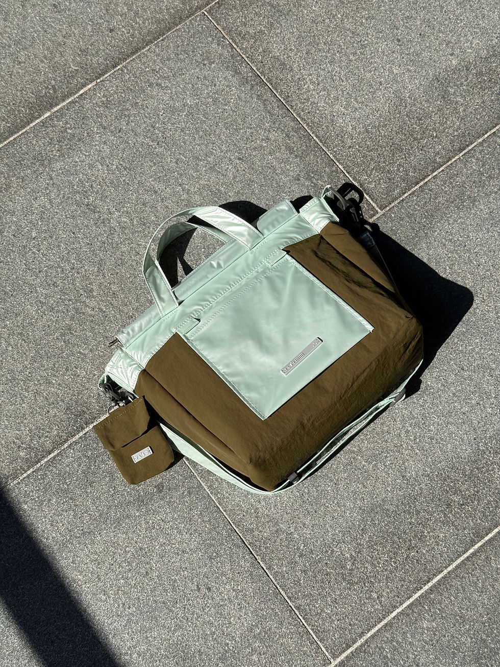 縮圖：The Celeste Bag | Mint Green Puffer Reversible Tote