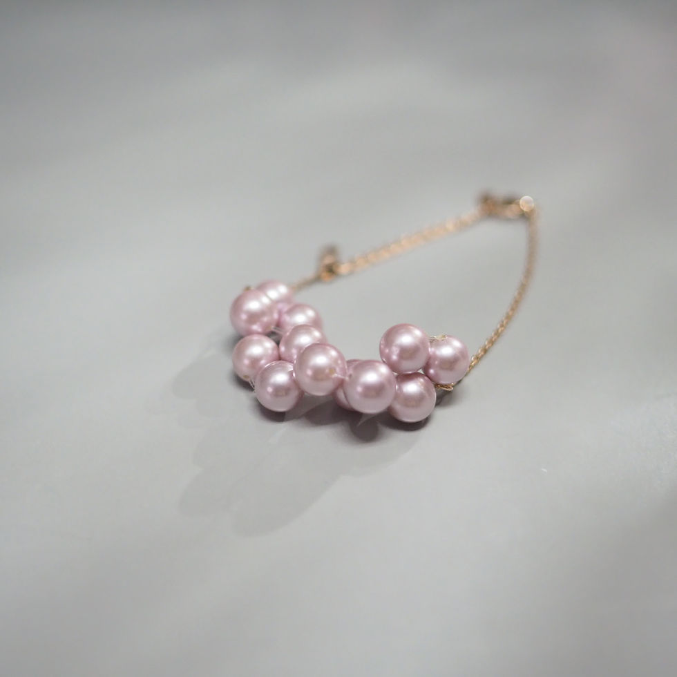 縮圖：FALALALALA ROSE PINK PEARL BRACELET | CLOUD SHAPE