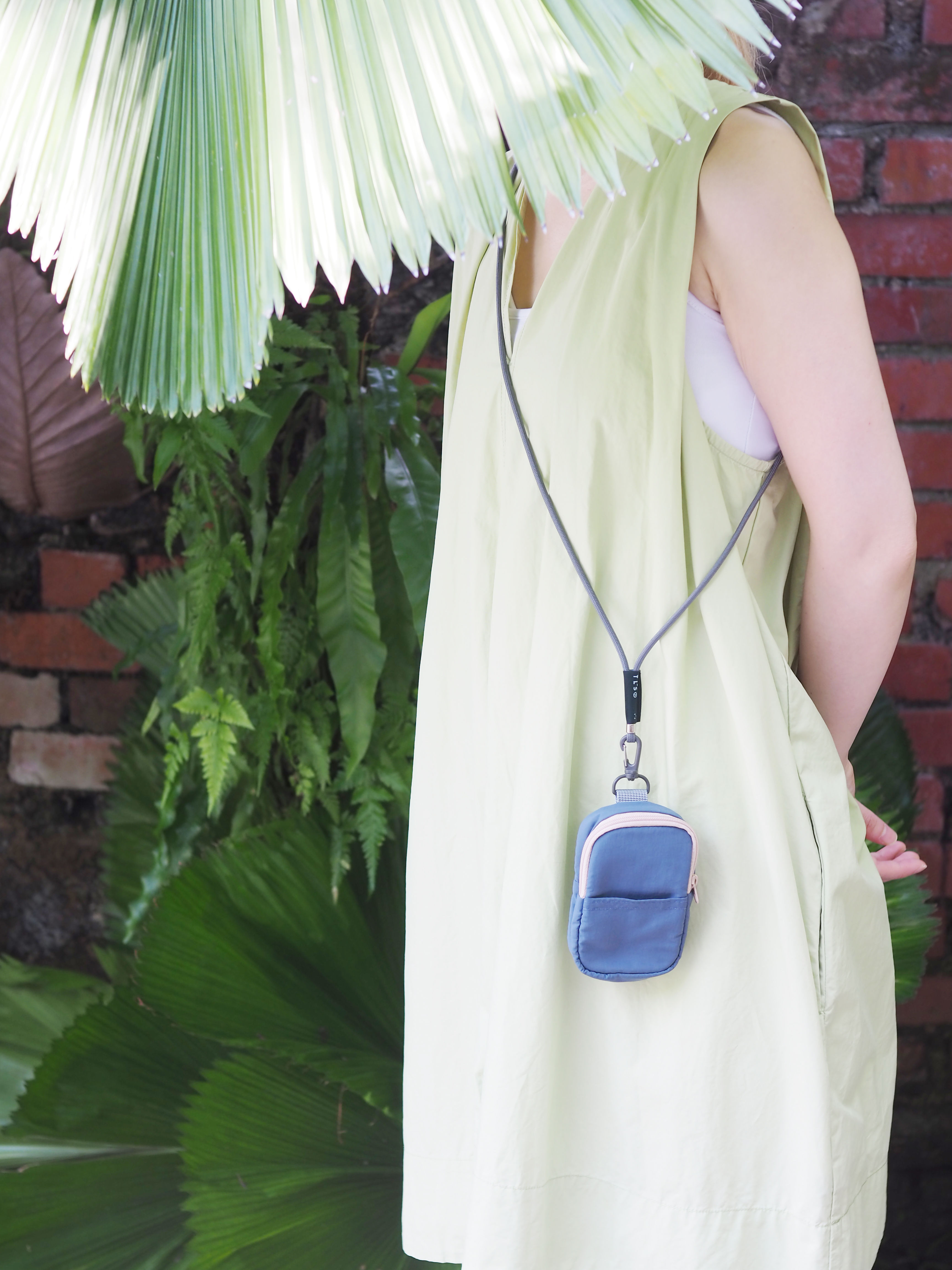 Mini Pouch 003 | Blue-Grey X Cream Beige | TLS7