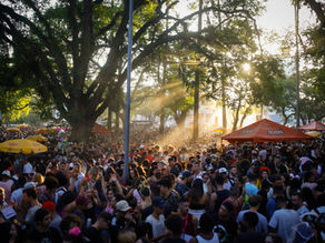 Carnaval de rua gera sete toneladas de resíduos