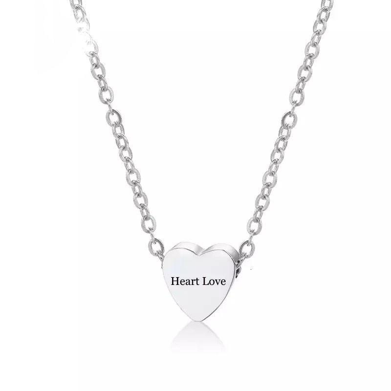 Miniature : Collier personnalisé petit cœur avec nom