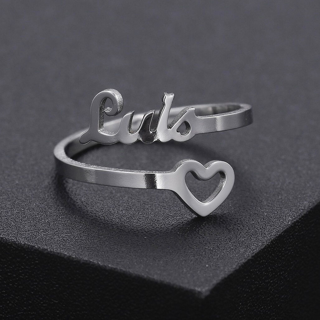 Bague avec nom personnalisé coeur ouvert