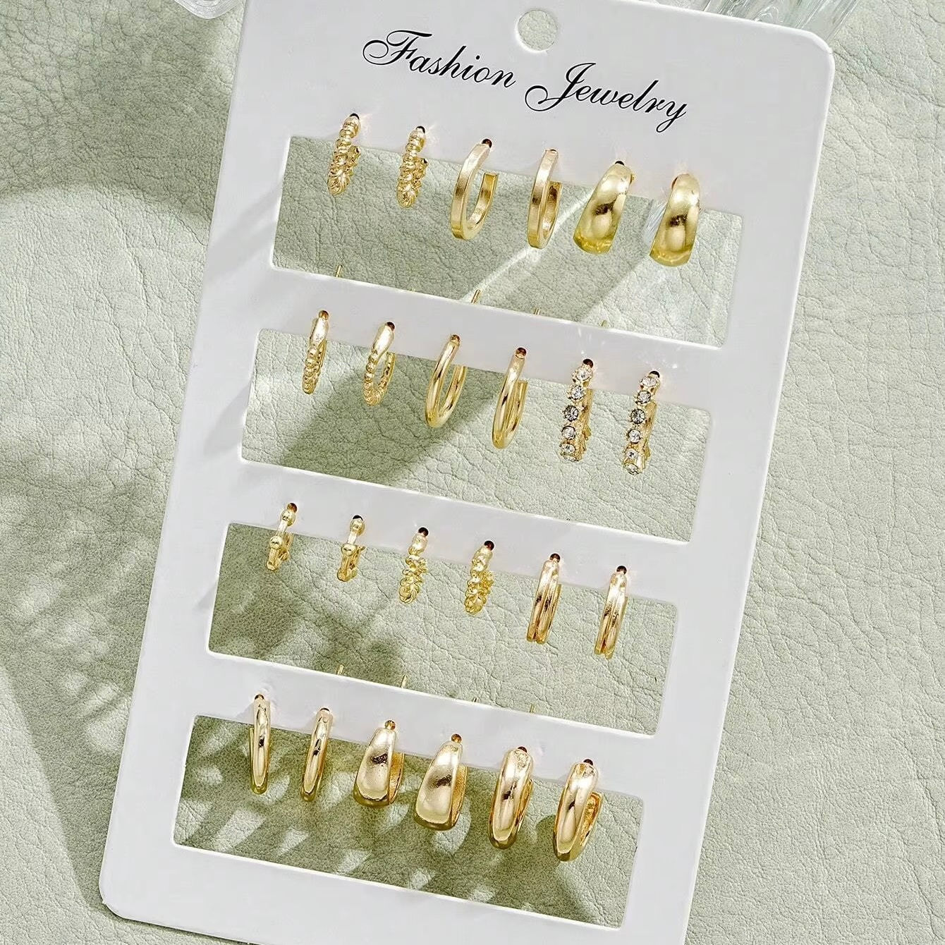 Ensemble 24 Boucles d’Oreilles Femme – Créoles Tendance & Discrètes 