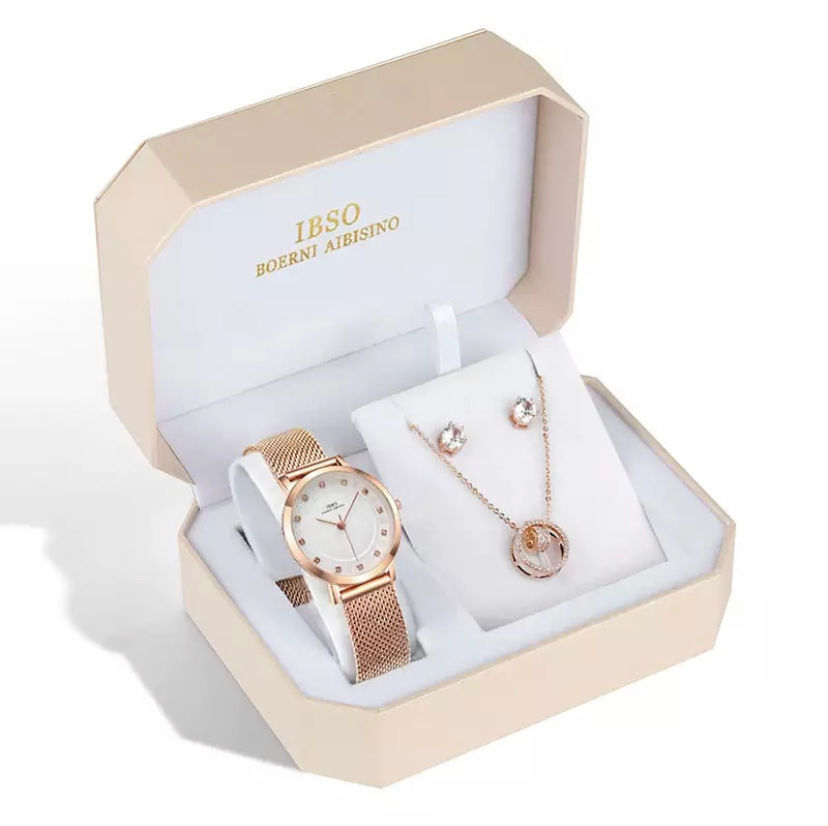 Miniature : Coffret ensemble montre boucles collier femme cadeau