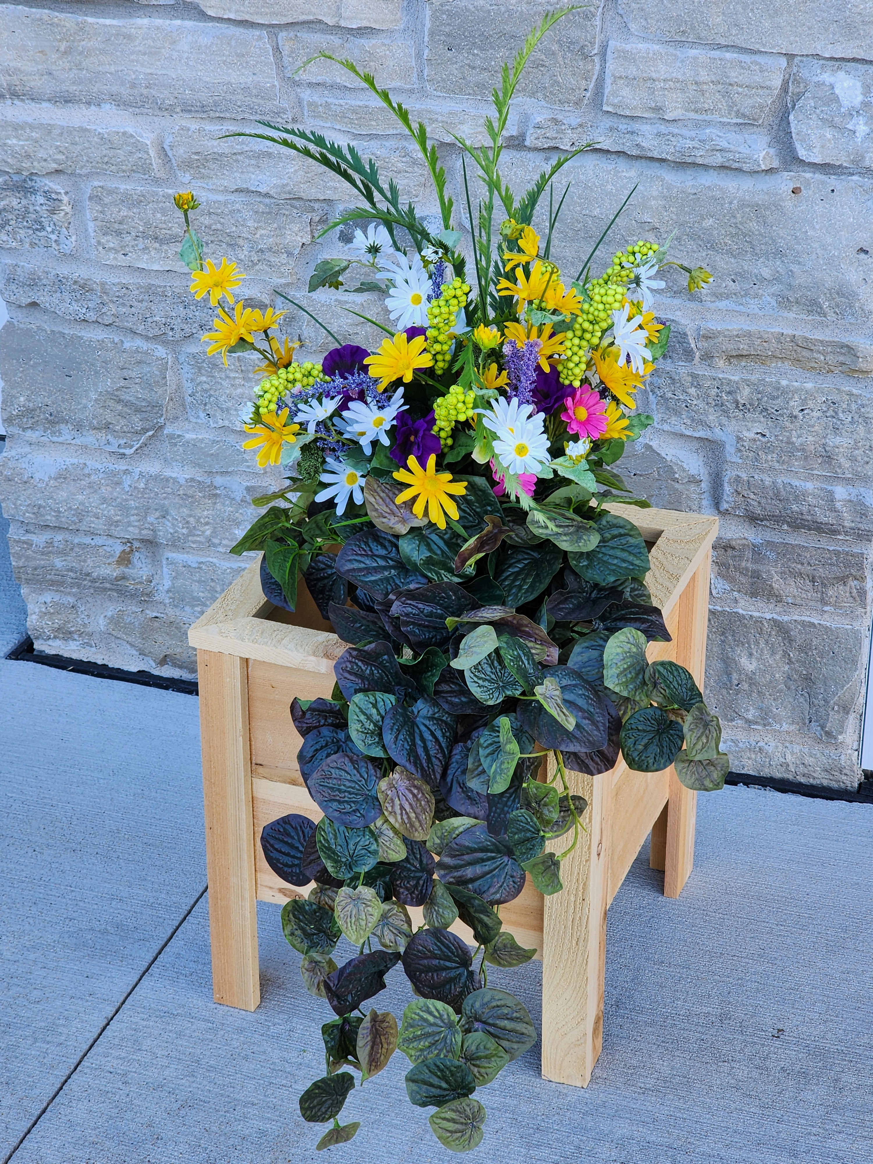 Cedar Planter