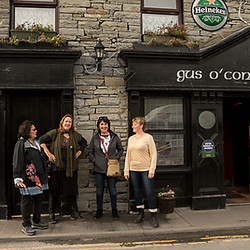 Tour group photo Gus O connell's Pub Ireland