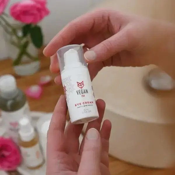 Miniatyrbilde: Vegan Fox / Øyekrem mot rynker