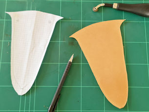 Udklipning af læder og klargøring til syning