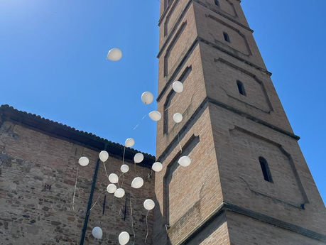 9 luglio 2023: La comunità civile, scolastica e religiosa di San Polo ricorda la piccola Leila Kurti