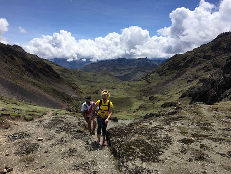 How to Acclimatize Before Running in the Andes