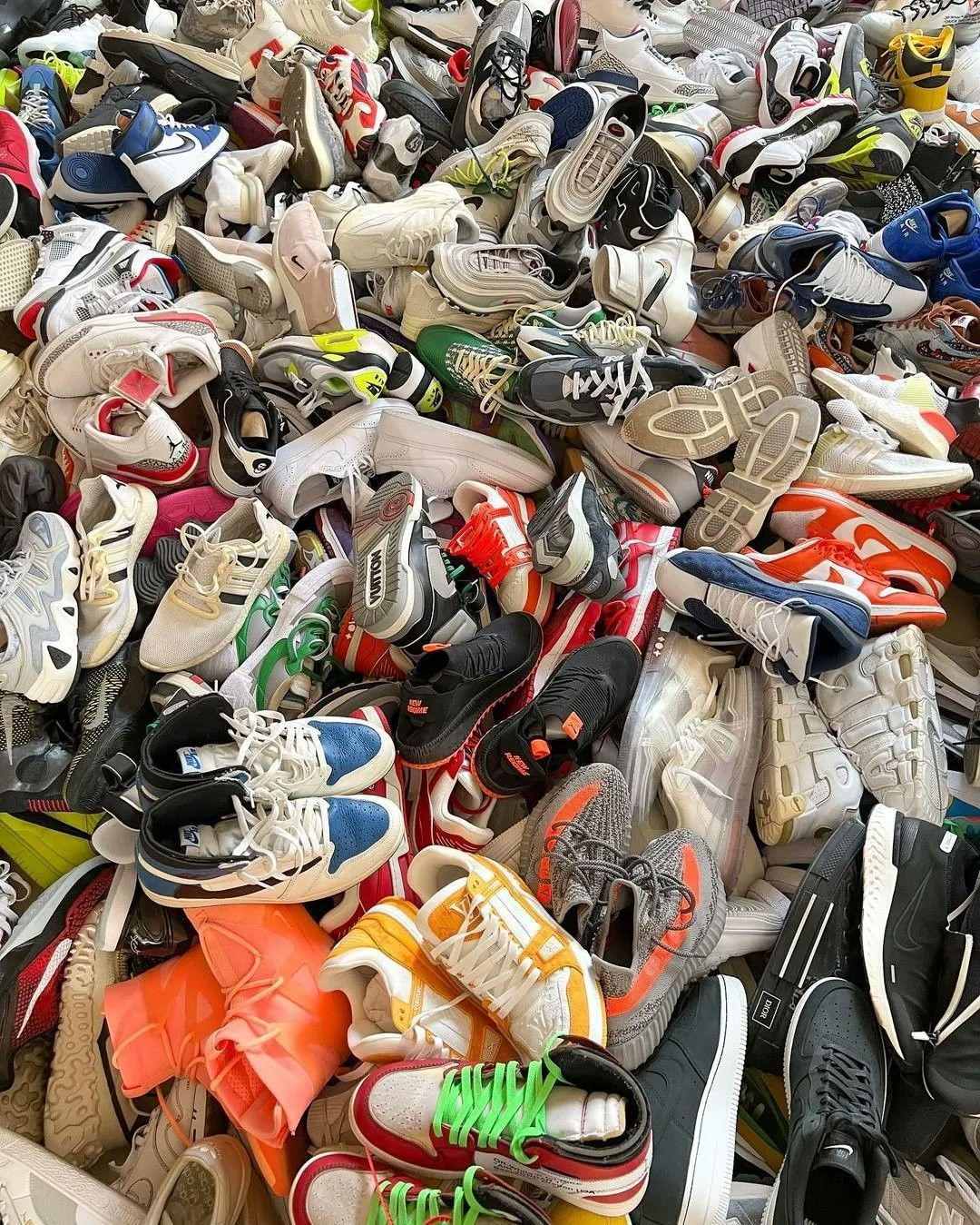 50kg sneakers bale mix brand R230 pairs