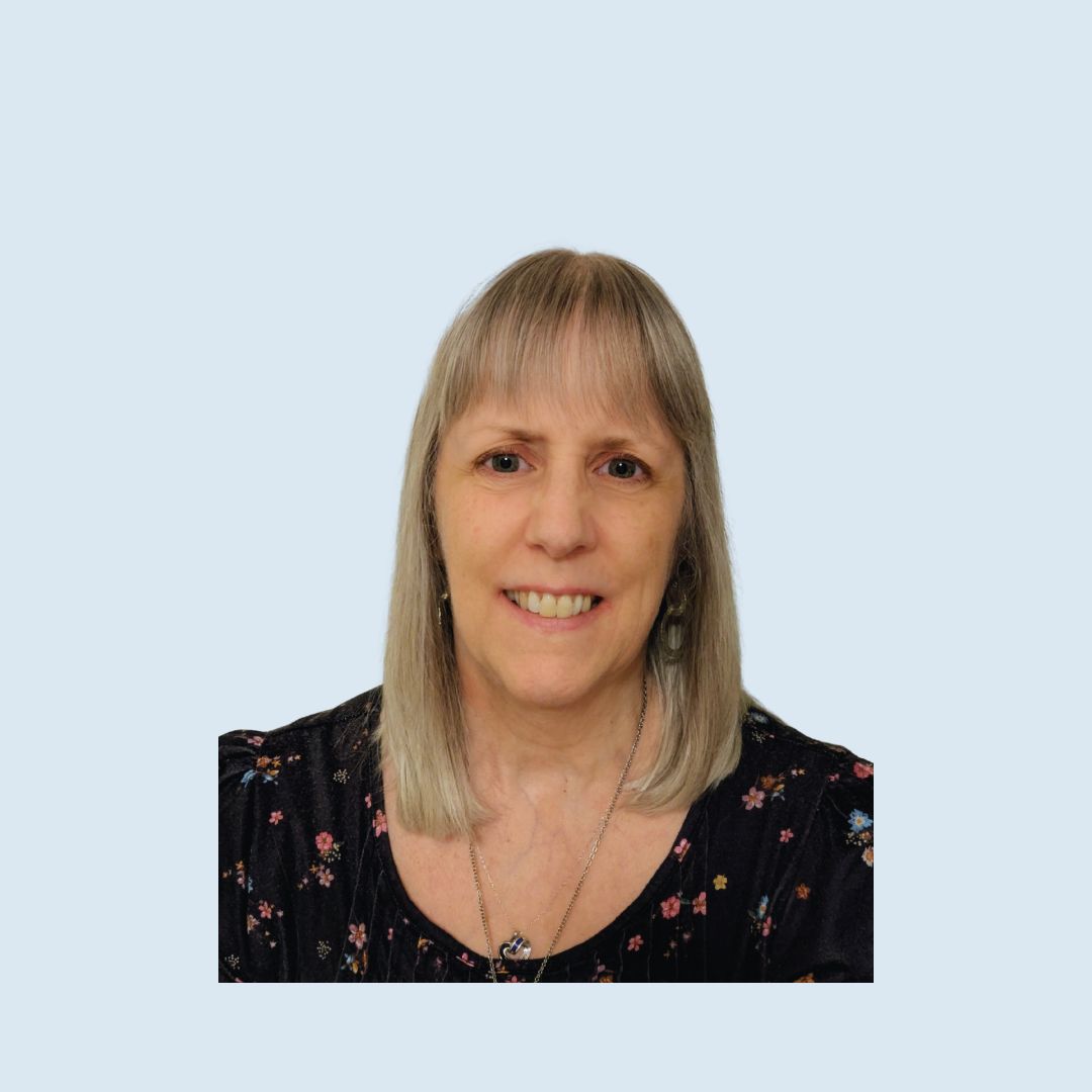 Denise FE Headshot.jpg
