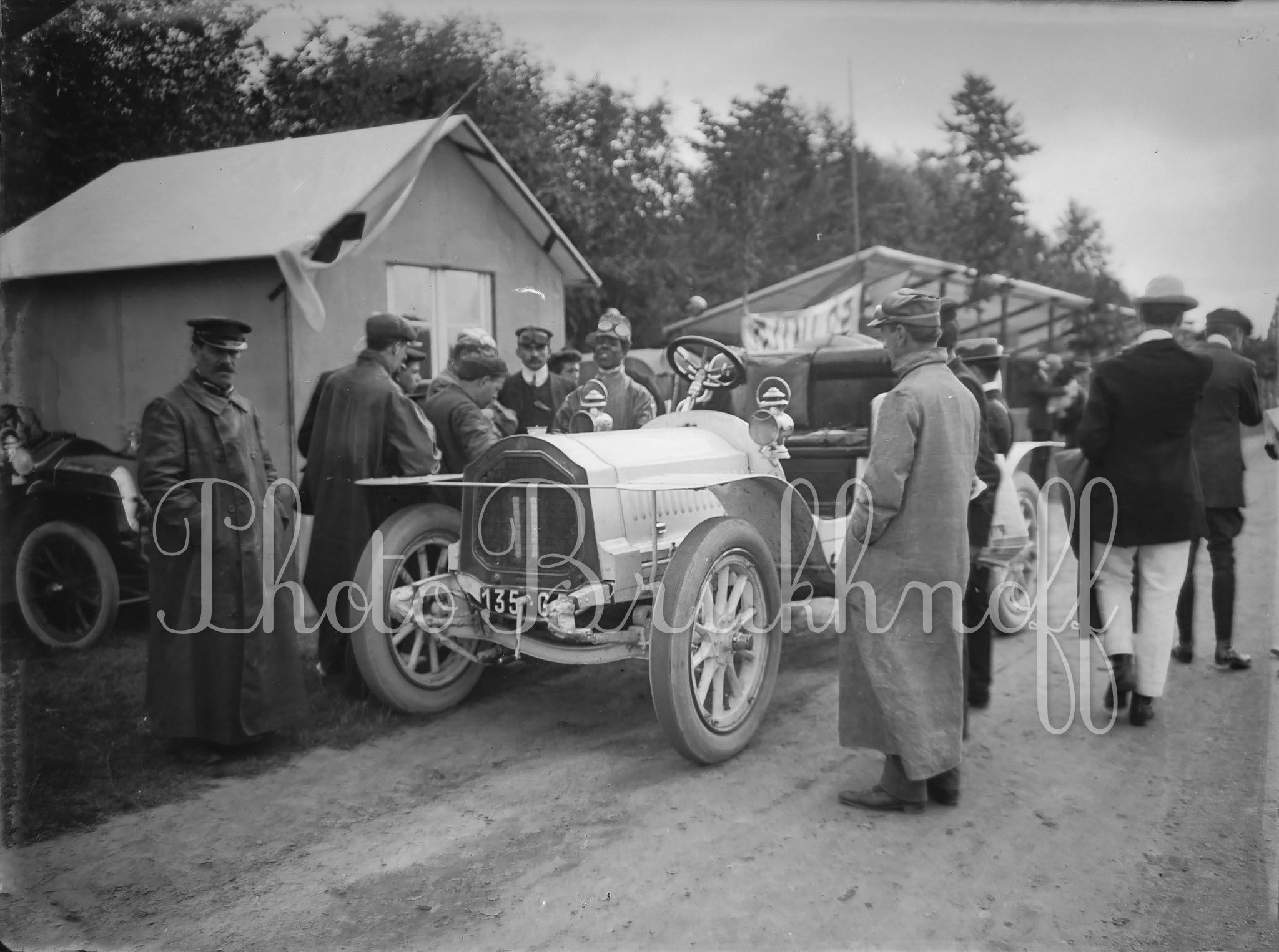 Stand  de la Coupe de la Presse ACF 1907 course automobile