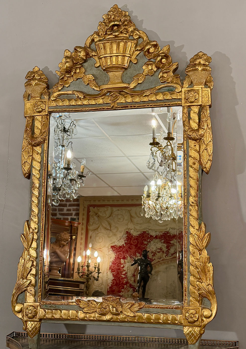 Miroir en Bois Sculpté et Doré d'Epoque Louis XVI, Vers 1780