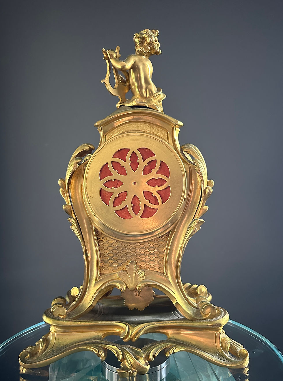 Miniature : Pendule En Bronze Doré De Style Louis XV Epoque XIXème