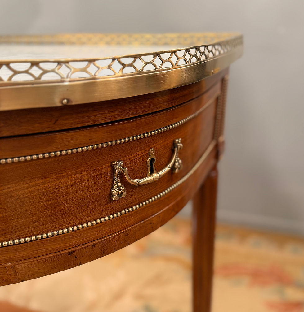 Миниатюра: Fidelys SCHEY,  Importante Console Demi Lune  Estampillée d'Epoque Louis  XVI, V