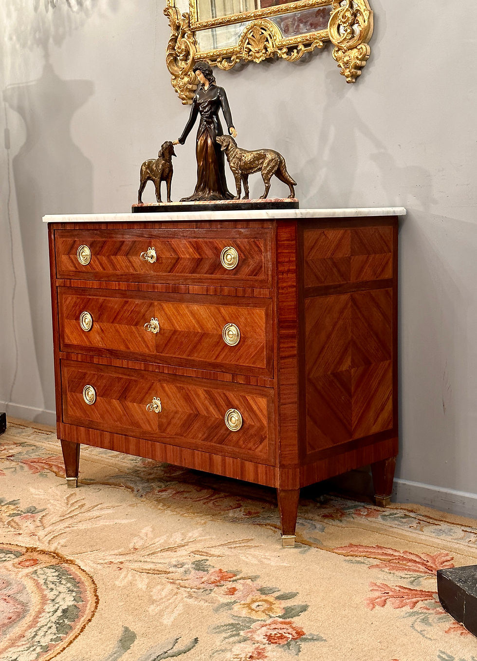 Thumbnail: Commode De Style Louis XVI Epoque XIXeme