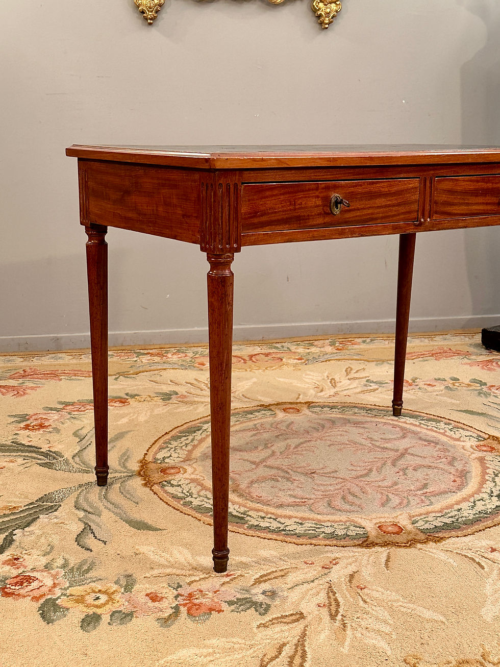 Thumbnail: Bureau Plat En Acajou d'Epoque Louis XVI Vers 1780