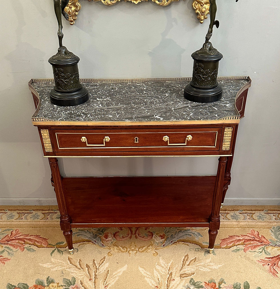 縮圖：Console En Acajou d'Epoque Louis XVI Vers 1780