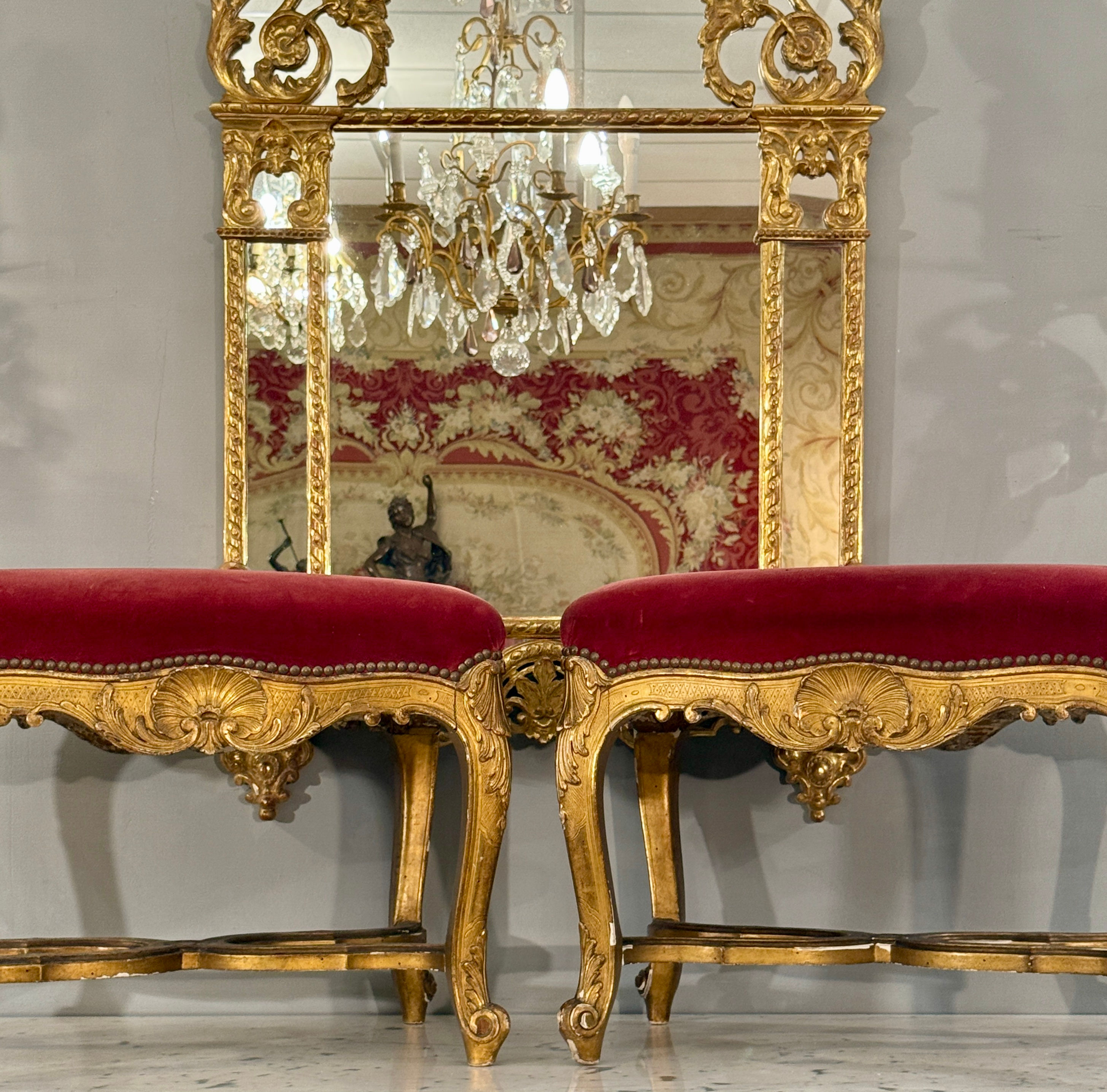 Paire de Tabourets en Bois Doré de Style Louis XV, Epoque XVIIIème