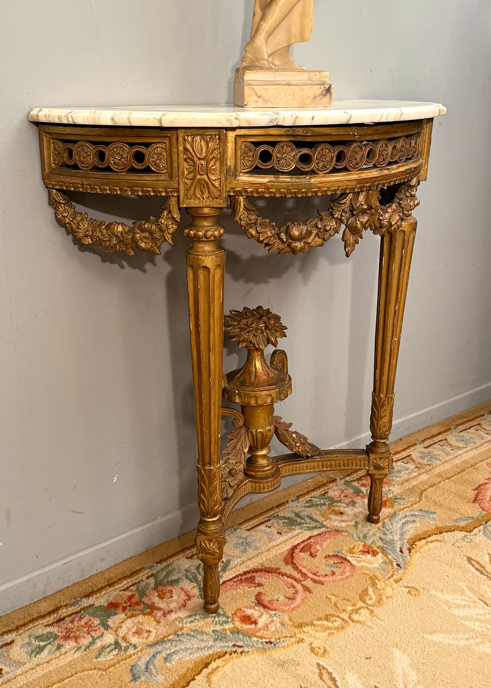 Thumbnail: Console En Bois Doré d'Epoque Louis XVI Vers 1780