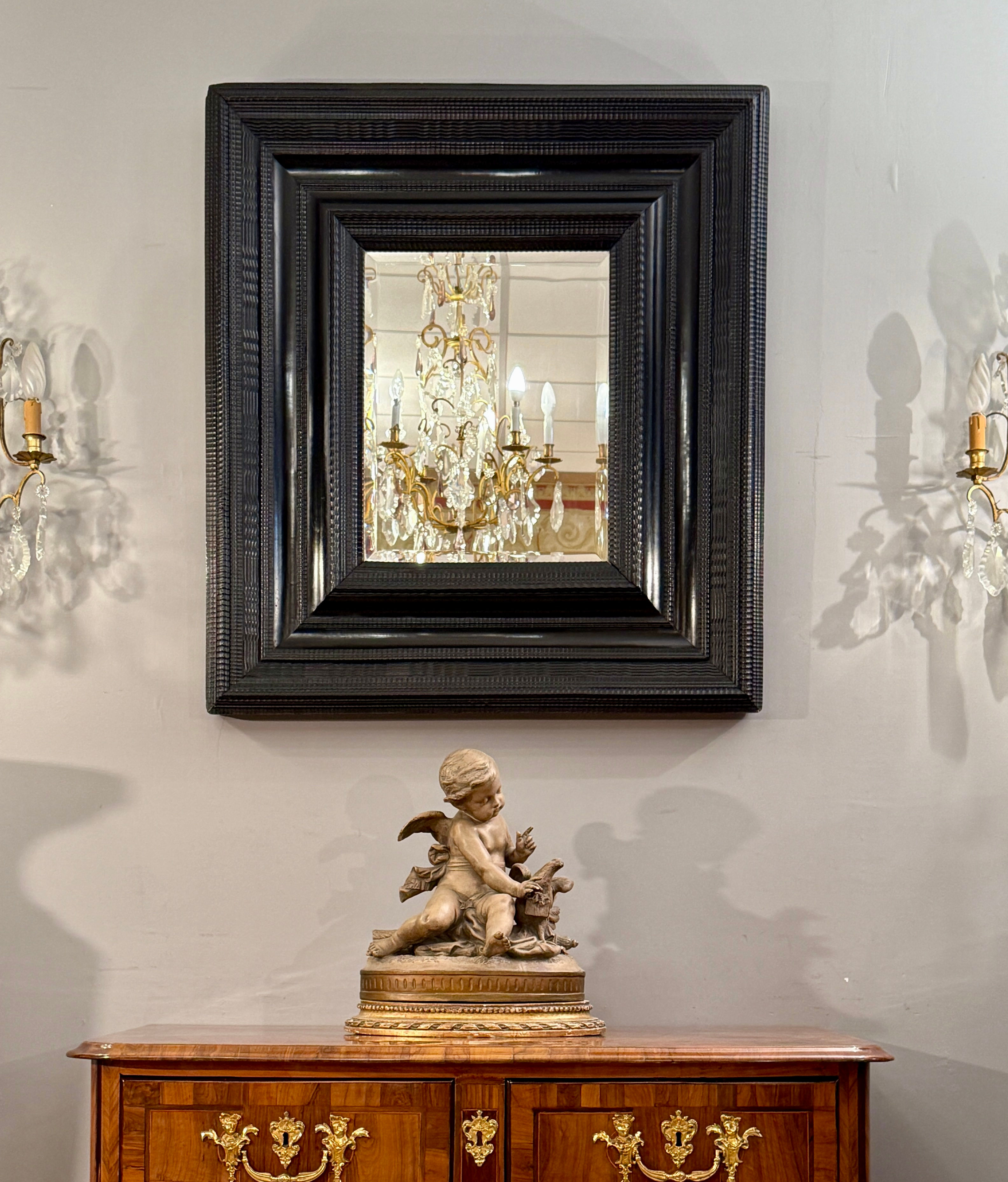 Important Miroir Guilloché Du XVIIème, Italie.