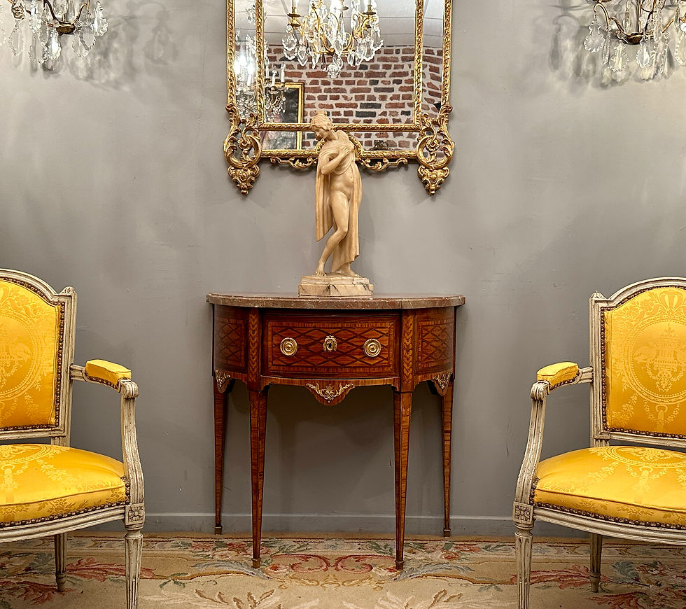 Thumbnail: Rare Commode Dite Perruquiere En Marqueterie d'Epoque Louis XVI Vers 1770