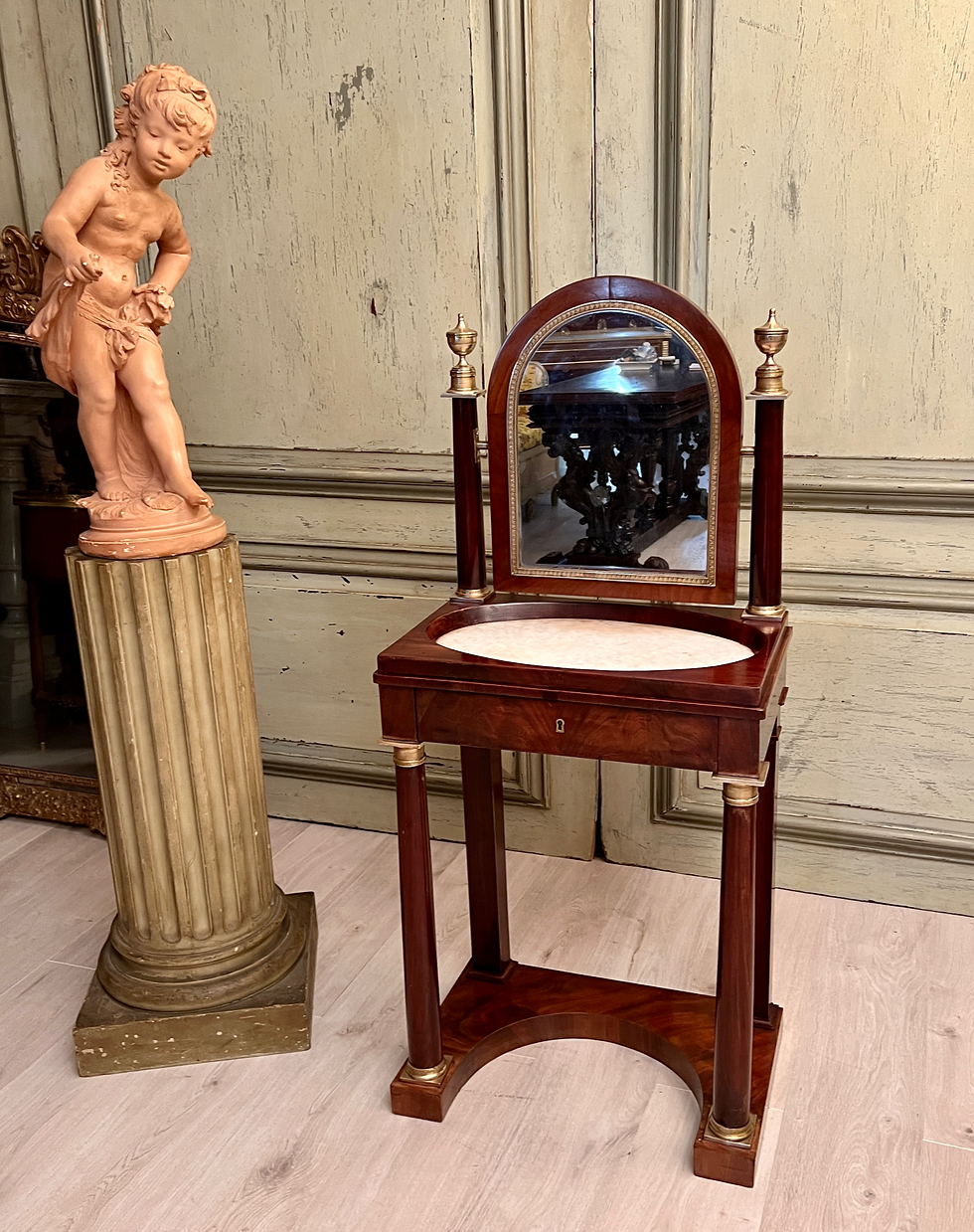 Petite Coiffeuse De Jeune Fille d'Epoque Empire Vers 1810