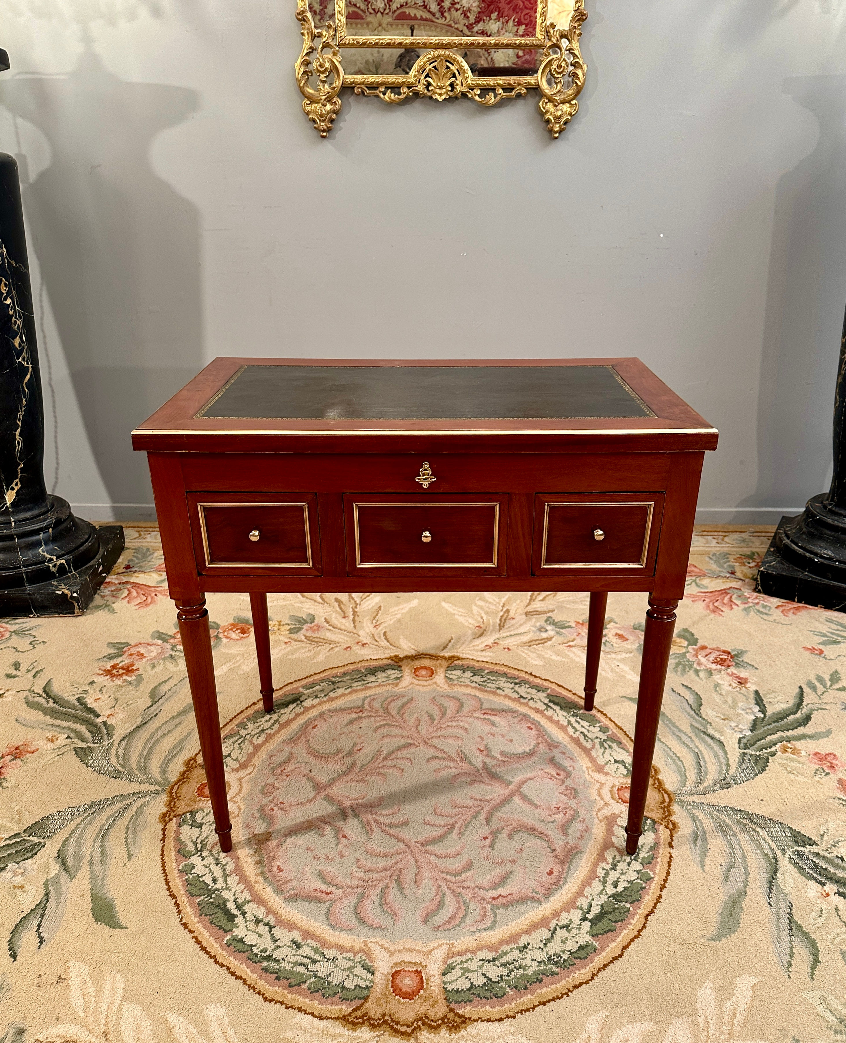 Bureau Coiffeuse En Acajou d'Epoque Louis XVI Vers 1780