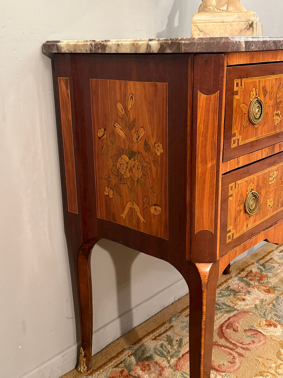 Thumbnail: Commode Sauteuse En Marqueterie d'Epoque Transition Louis XV - Louis XVI Vers 17