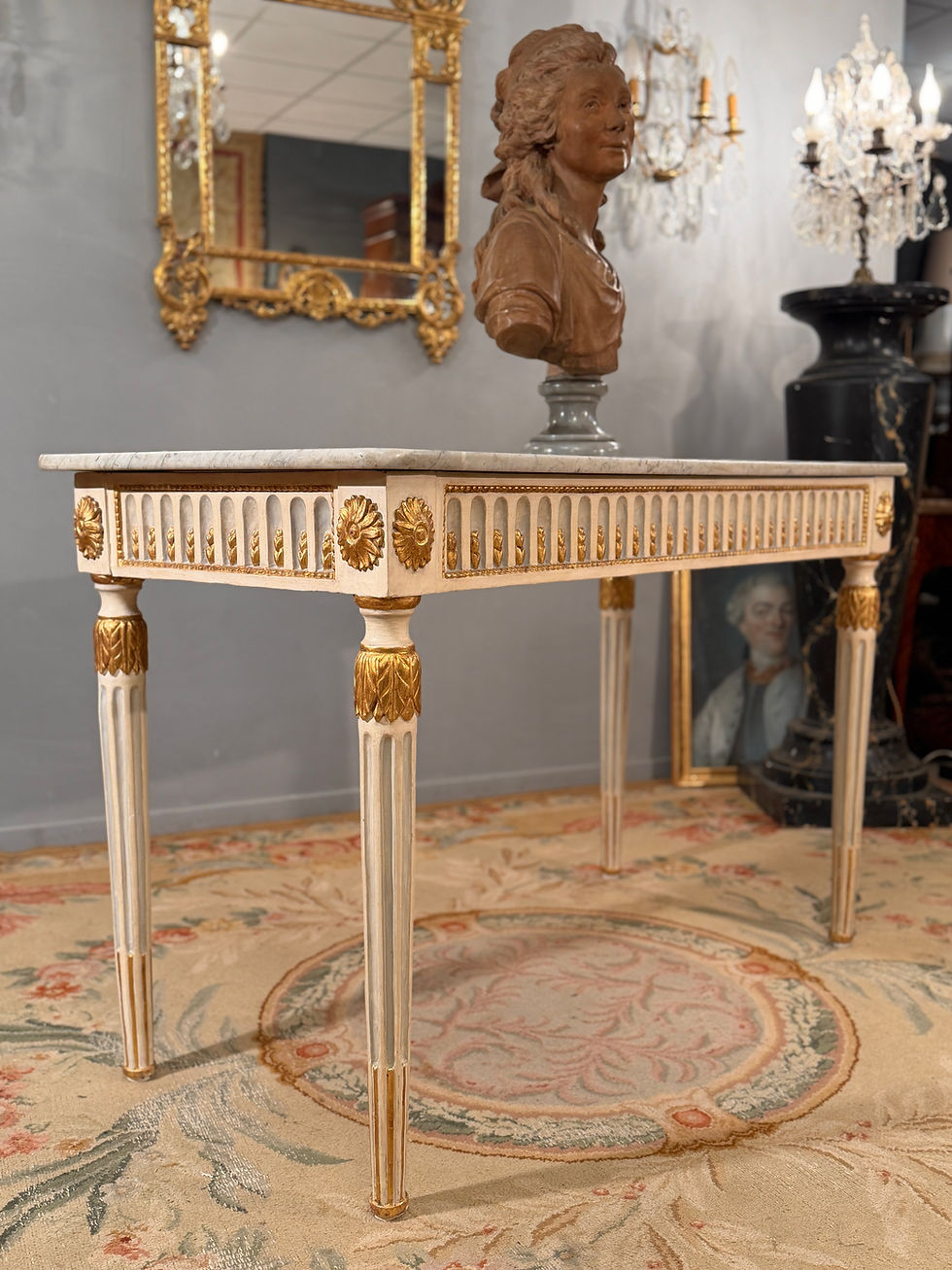 Miniatura: Console en Bois Laqué de Style Louis XVI, Fin du XVIIIème.