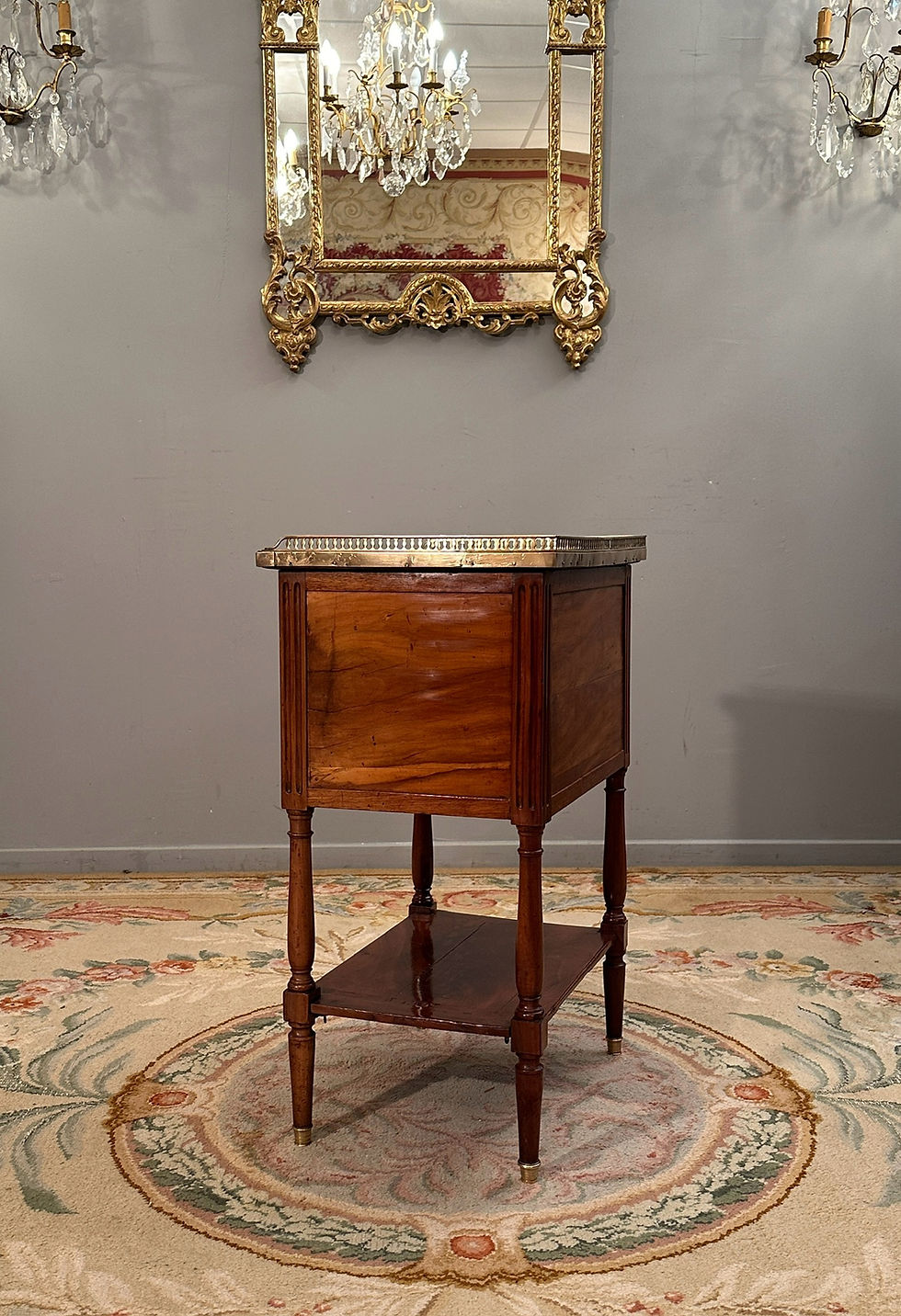 Thumbnail: Petite Table Chiffonniere En Acajou d'Epoque Louis XVI Vers 1780