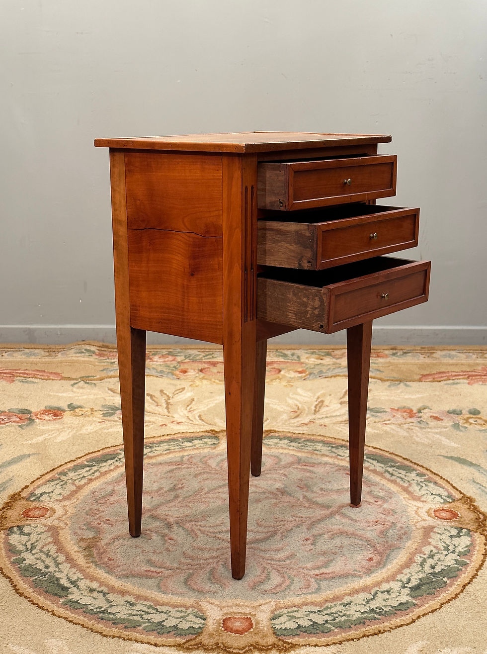 Thumbnail: Petite Table Chiffonnière d'Epoque Louis XVI Vers 1780