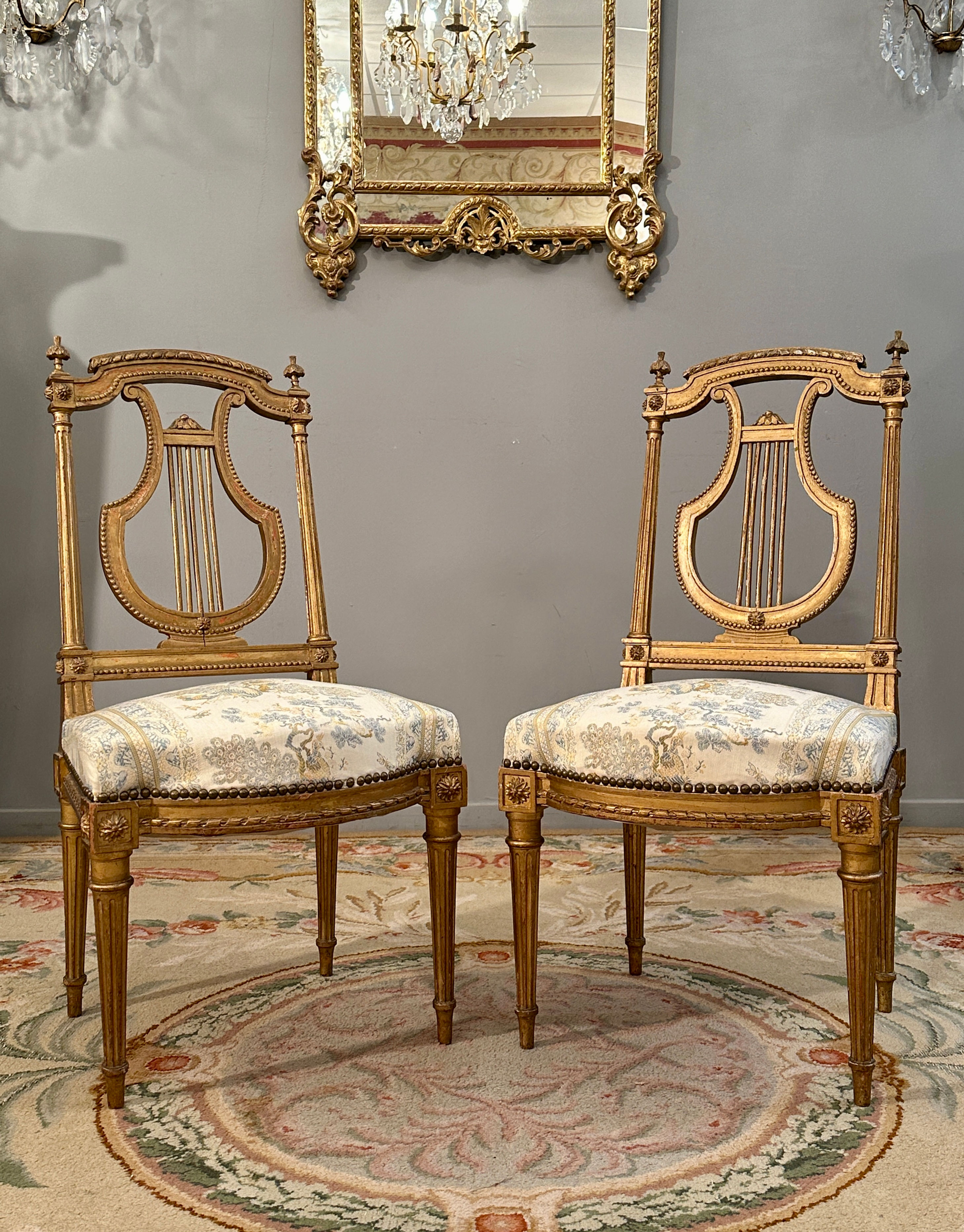 Paire De Chaises Lyre En Bois Doré De Style Louis XVI Epoque XIXème