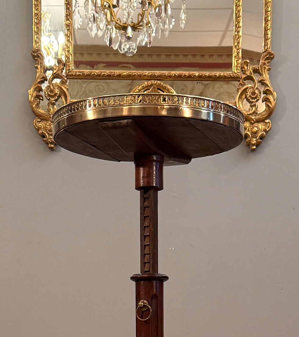 Miniatura: Gueridon A Crémaillère En Acajou d'Epoque Louis XVI Vers 1780