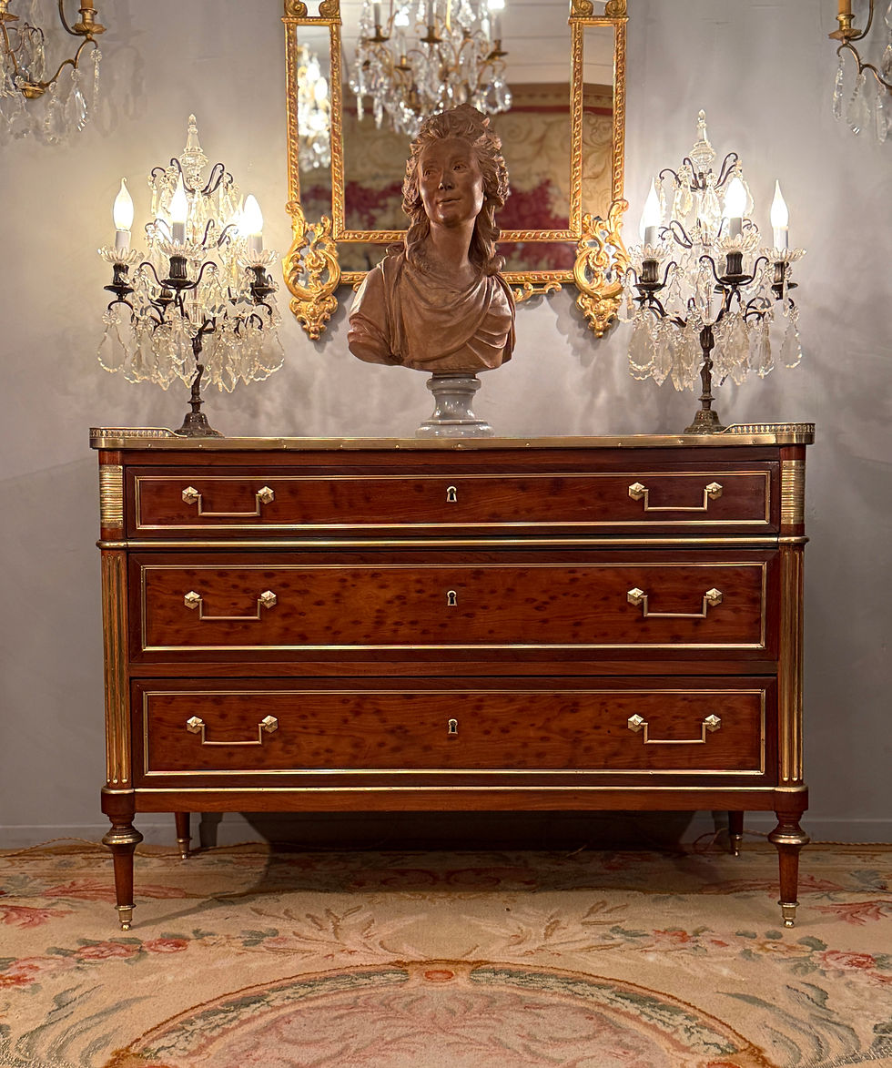 Miniature : Commode d'Officier En Acajou Moucheté d'Epoque Louis XVI Vers 1780